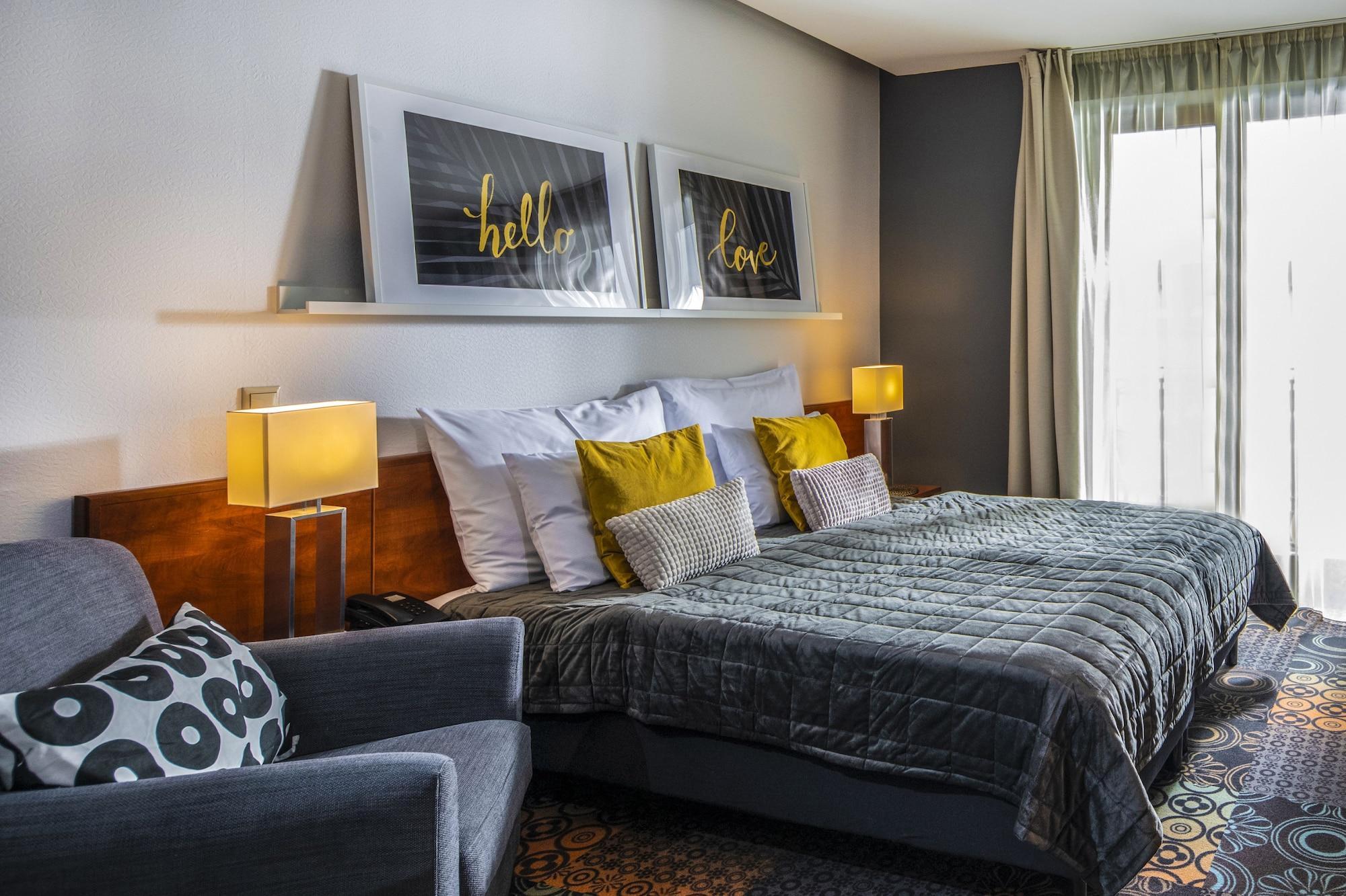 Hotel Budapest Airport Stacio Wellness & Konferencia 4*