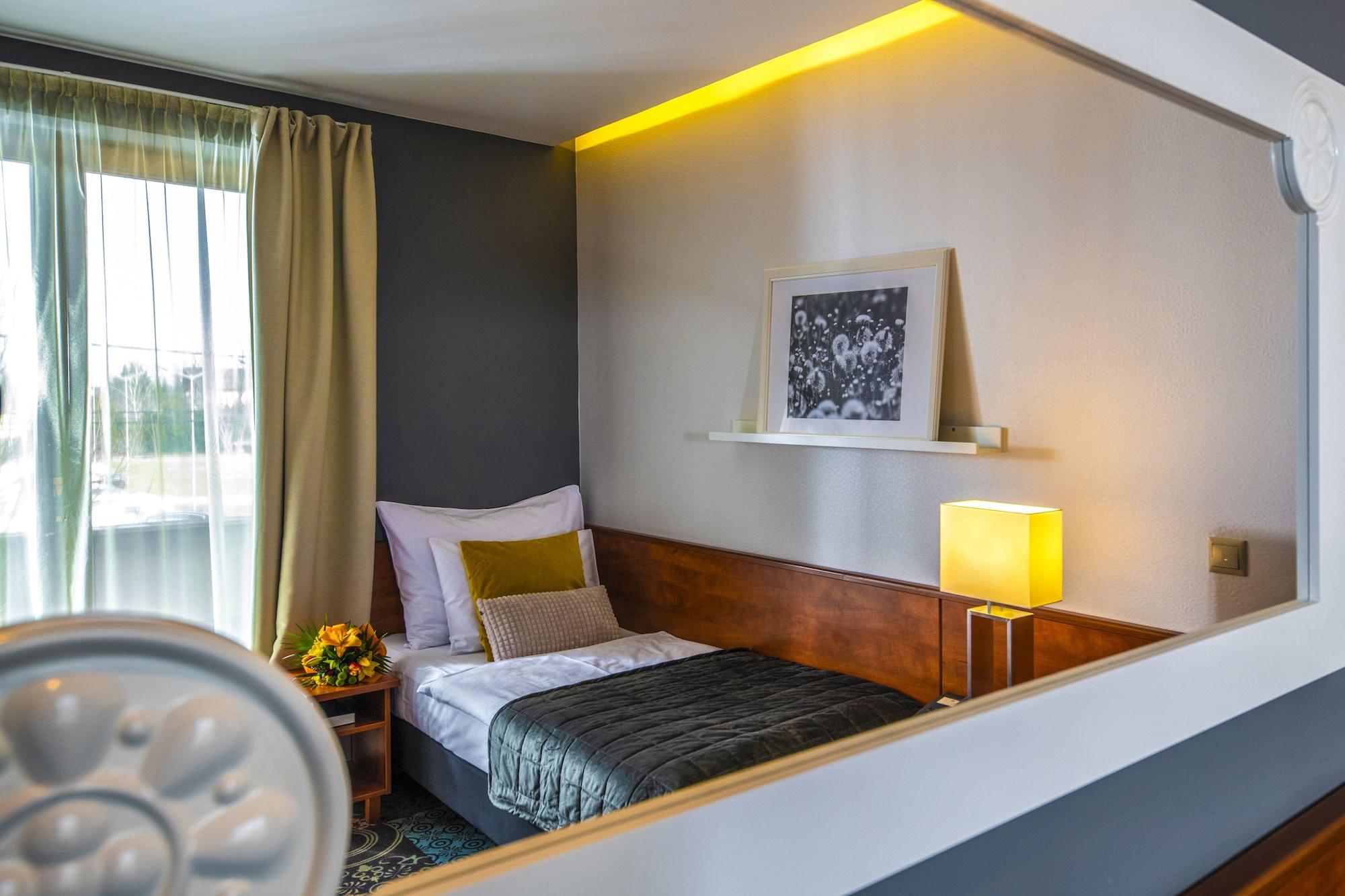 Budapest Airport Stacio Wellness & Konferencia Hotel