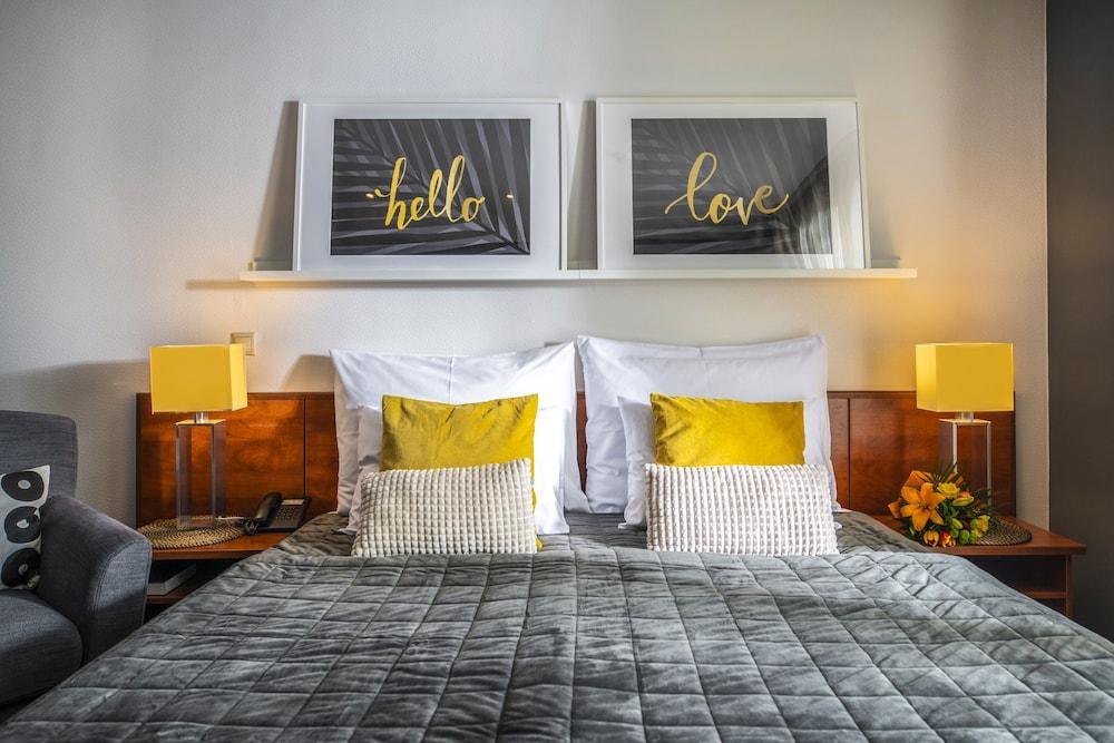 Budapest Airport Stacio Wellness & Konferencia Hotel