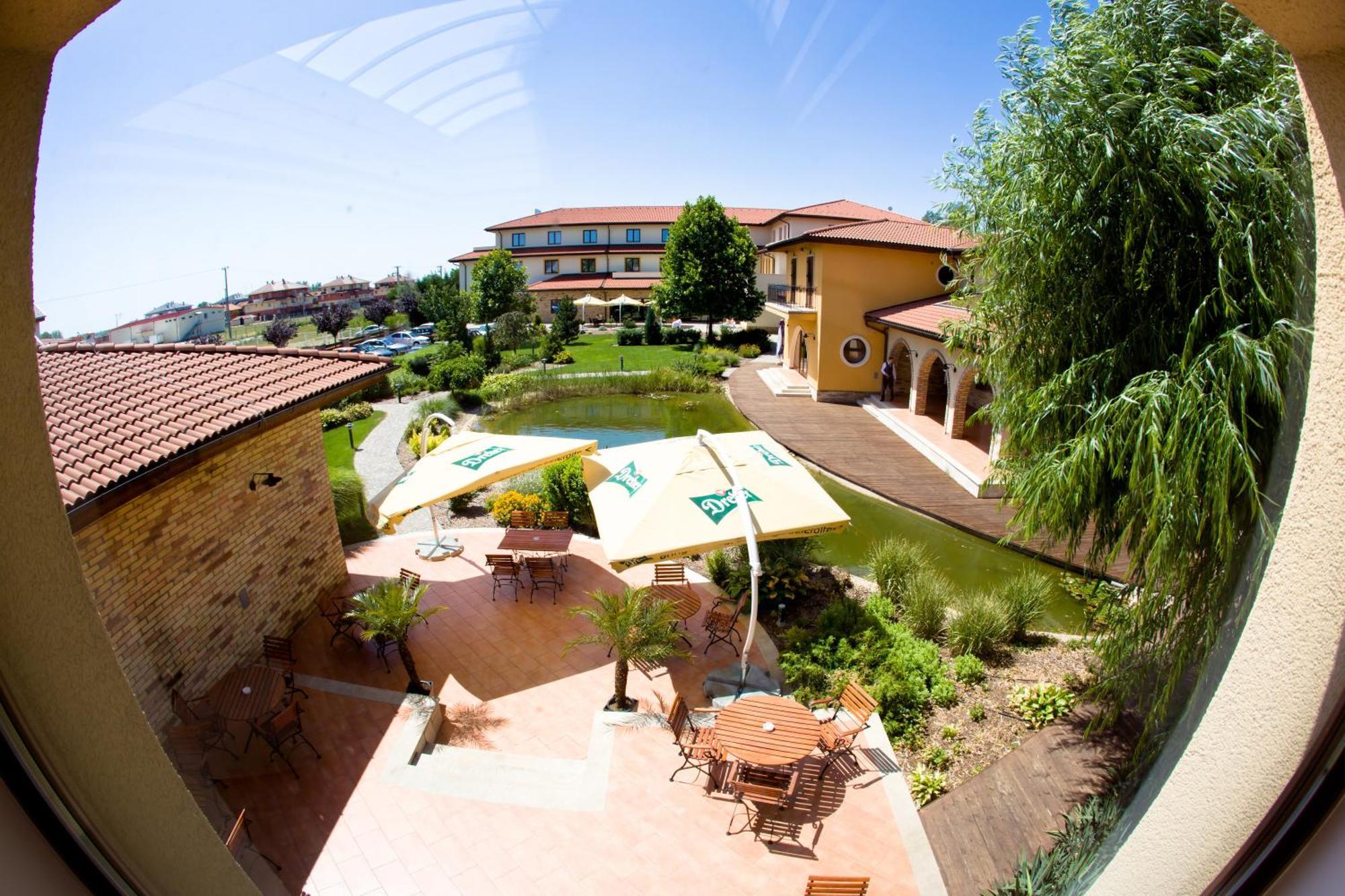 Hotel Budapest Airport Stacio Wellness & Konferencia