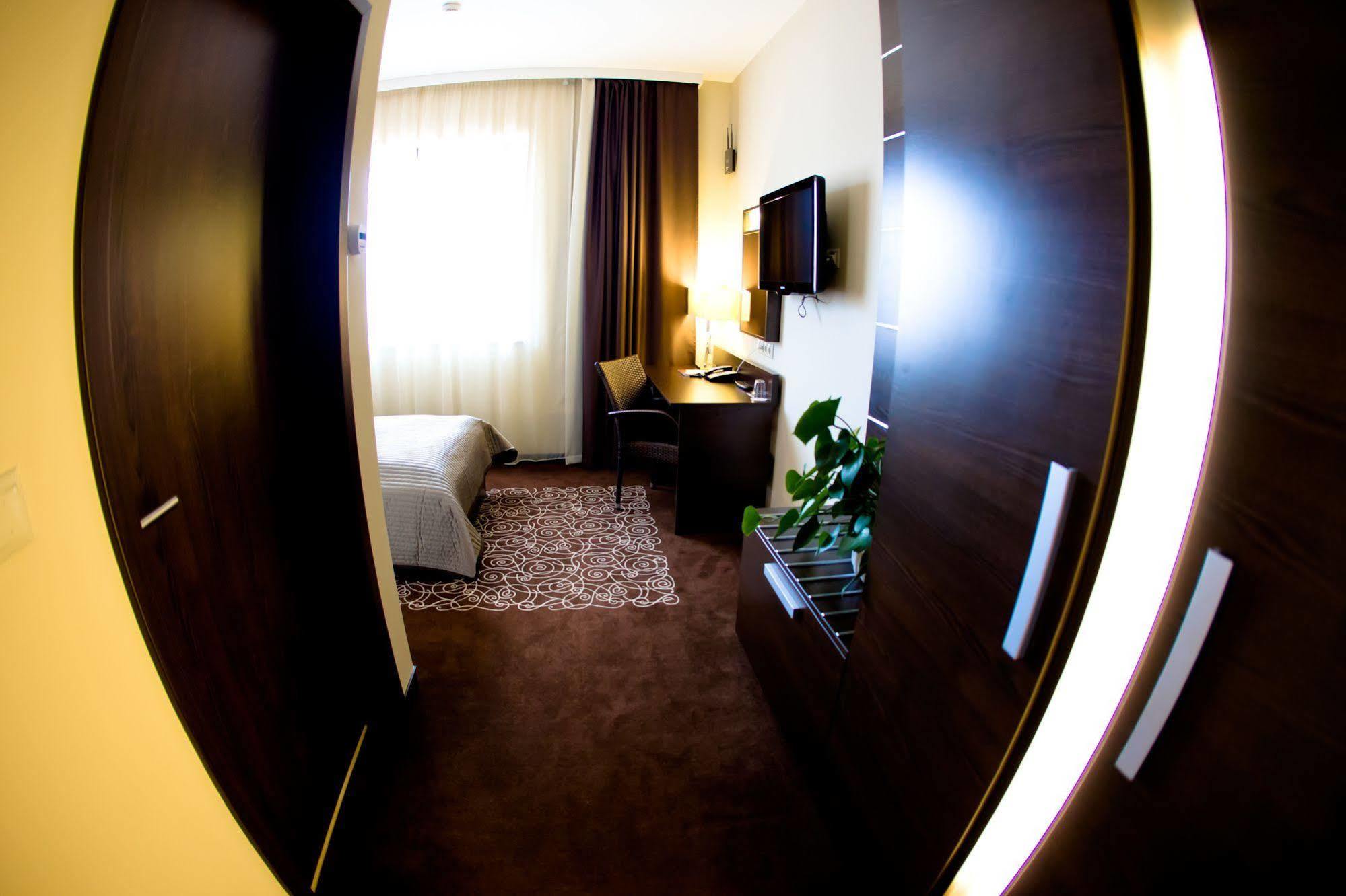 Budapest Airport Stacio Wellness & Konferencia