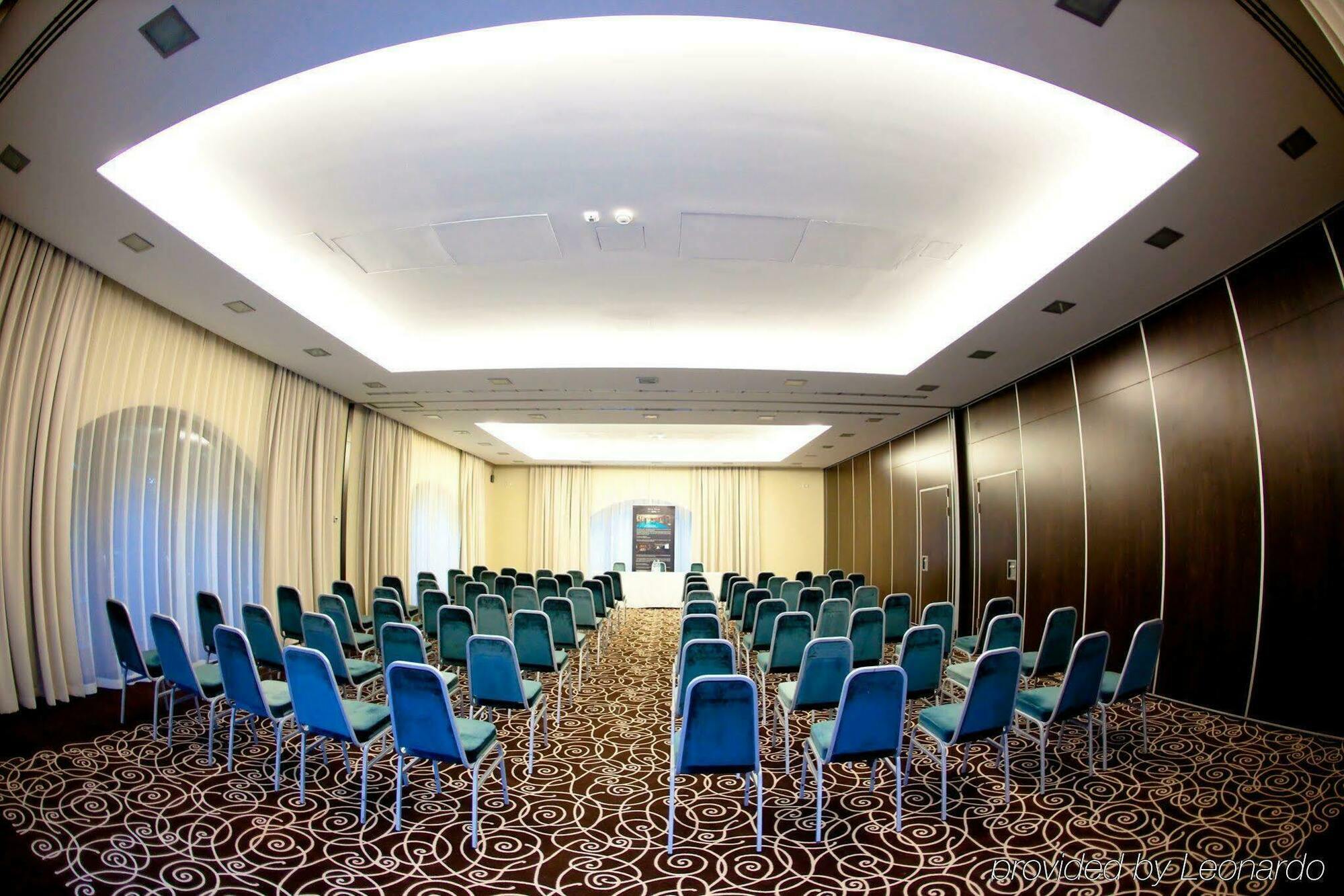 Budapest Airport Stacio Wellness & Konferencia 4* Vecsés