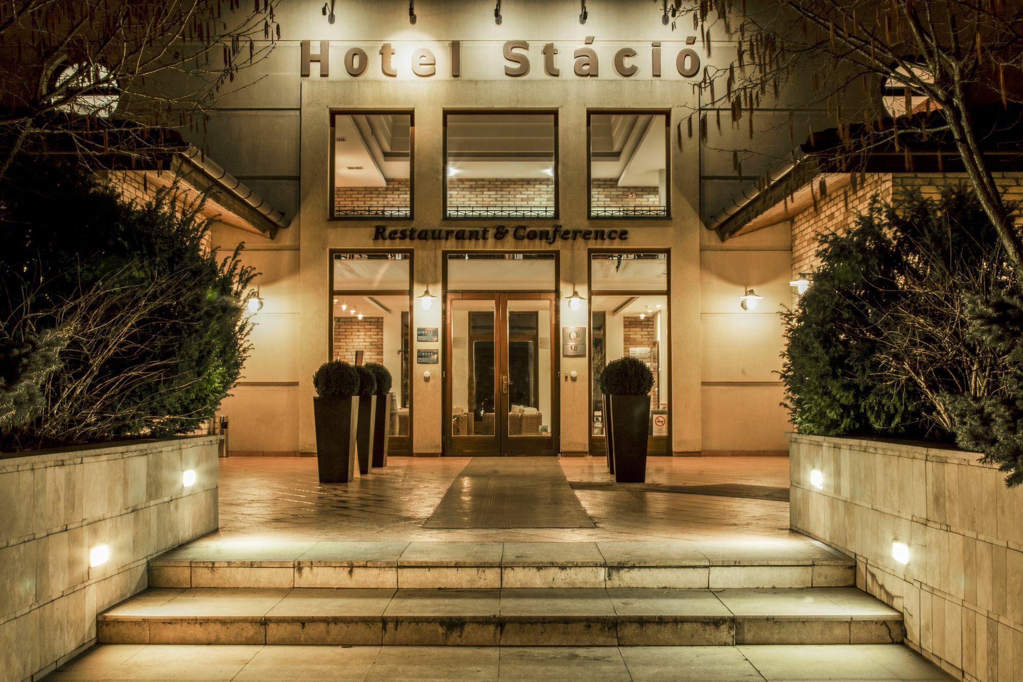 Hotel Budapest Airport Stacio Wellness & Konferencia 4*